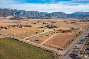 Undisclosed, Enoch, UT 84721 photo 14