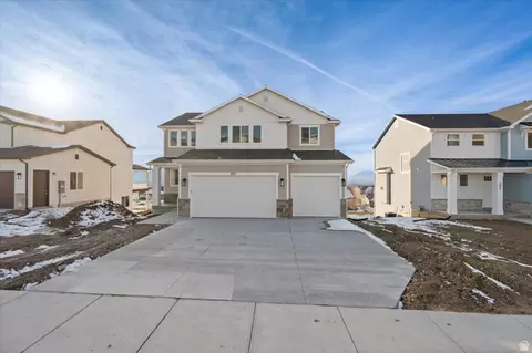 Exterior - 577 S 1140 E #1202, Smithfield, UT 84335 photo 2 of 10