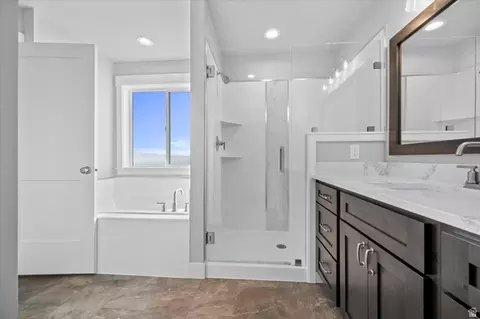Bath - 577 S 1140 E #1202, Smithfield, UT 84335 photo 1 of 3