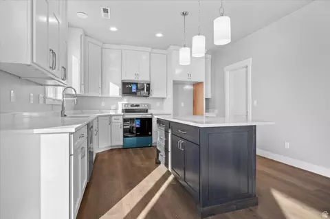 Kitchen - 577 S 1140 E #1202, Smithfield, UT 84335 photo 1 of 3
