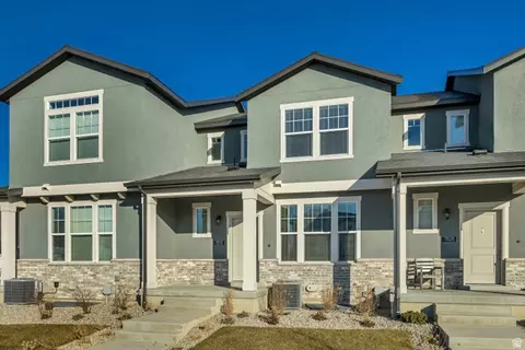7832 W Alta Springs Ln, Magna, UT 84044