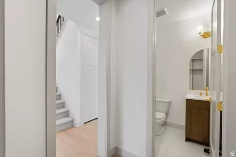 Entry Way - 295 E 2050 S #1, Bountiful, UT 84010 photo 2 of 11