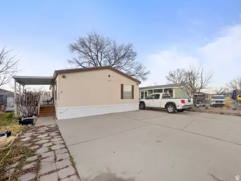 7032 W Apaloosa Dr #24, West Valley City, UT 84128