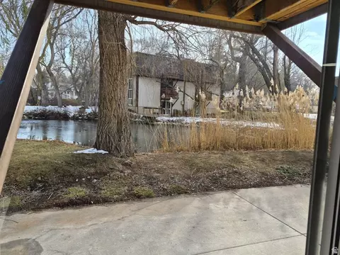 5553 S Willow Ln #A, Murray, UT 84107