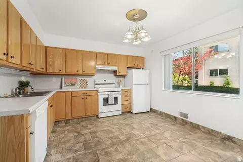 1130 E 2700 S #K83, Salt Lake City, UT 84106