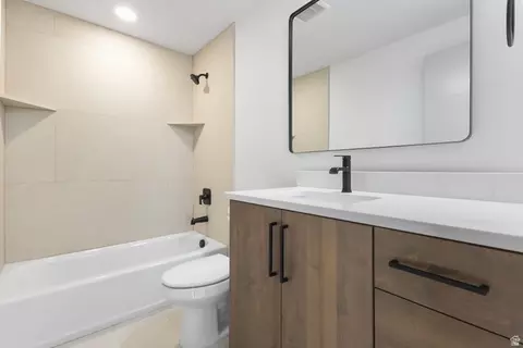 Bath - 710 E Mountain Rd N, North Ogden, UT 84414 photo 3 of 4
