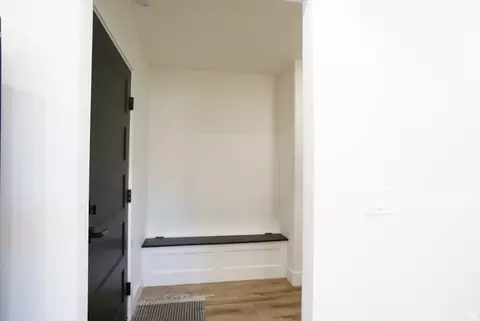 Entry Way - 35 E 500 S, Mount Pleasant, UT 84647 photo 2 of 3