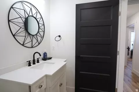 Bath - 35 E 500 S, Mount Pleasant, UT 84647 photo 3 of 3