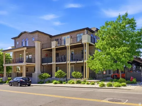 2369 E Murray Holladay Rd #A202, Holladay, UT 84117