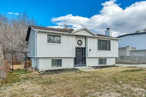 1119 E 10600 S, Sandy, UT 84094