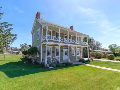 155 W Center St, Fillmore, UT 84631