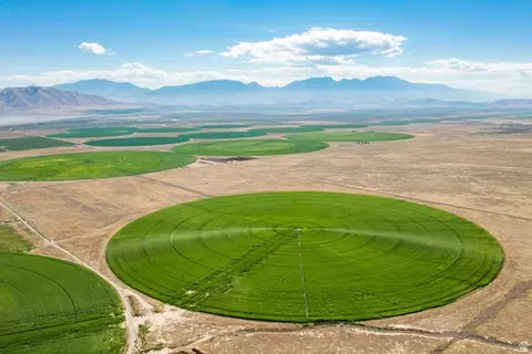 13600 W Chimney Rock Pass, Genola, UT 84655
