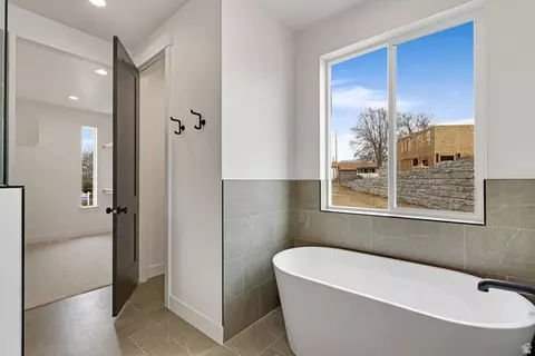 296 E 2050 S #2, Bountiful, UT 84010 photo 25
