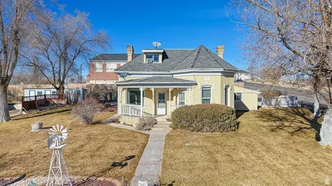 12 W 200 N, Moroni, UT 84646