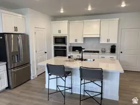 Kitchen - 12 S Moonlit Rd, Mapleton, UT 84664 photo 1 of 3
