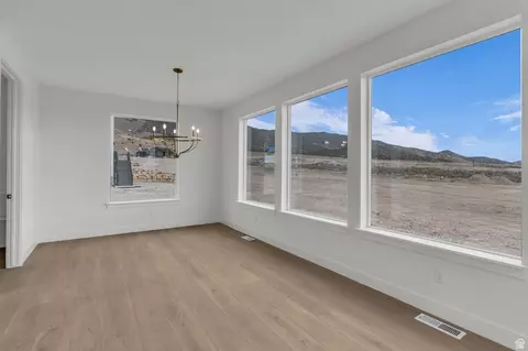 Dining - 2838 E Dreyden Ln #121, Eagle Mountain, UT 84005 photo 1 of 1