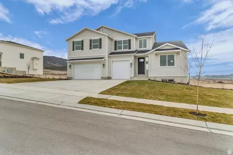 Exterior - 2838 E Dreyden Ln #121, Eagle Mountain, UT 84005 photo 2 of 7