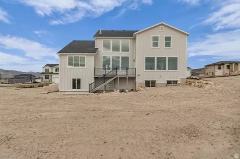 Exterior - 2838 E Dreyden Ln #121, Eagle Mountain, UT 84005 photo 6 of 7