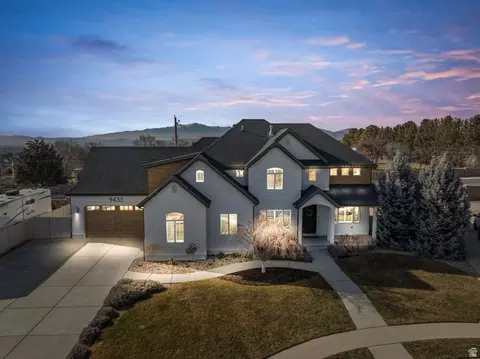 9435 N Aspen Hollow Cir W, Highland, UT 84003