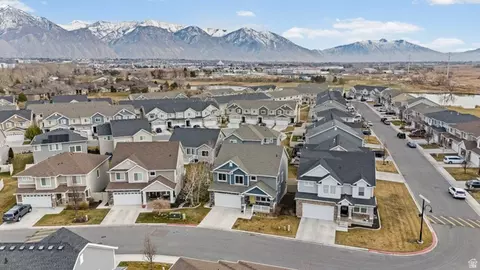 View/Area - 943 S 2150 W, Orem, UT 84058 photo 1 of 6