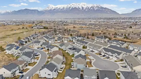 View/Area - 943 S 2150 W, Orem, UT 84058 photo 4 of 6