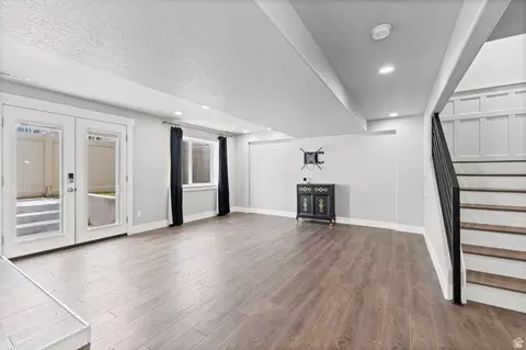 Living - 943 S 2150 W, Orem, UT 84058 photo 6 of 8