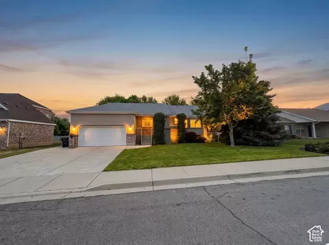281 Winchester Dr, Springville, UT 84663