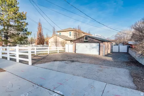 11079 S Temple Dr, South Jordan, UT 84095