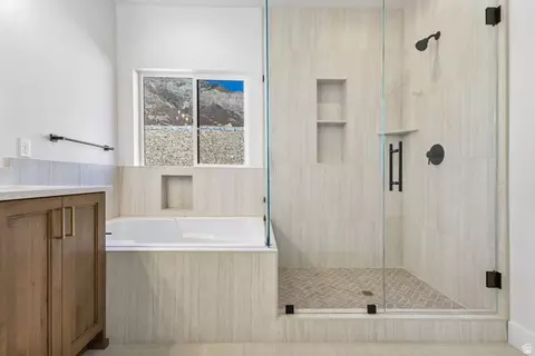 Bath - 638 E Mountain Rd N, North Ogden, UT 84414 photo 1 of 5
