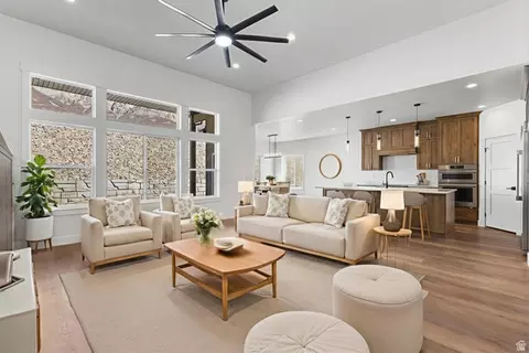 Living - 638 E Mountain Rd N, North Ogden, UT 84414 photo 3 of 4