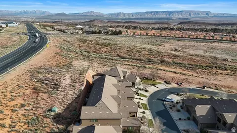 View/Area - 4269 E Razor Dr, Washington, UT 84780 photo 5 of 6