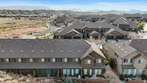 View/Area - 4269 E Razor Dr, Washington, UT 84780 photo 2 of 6