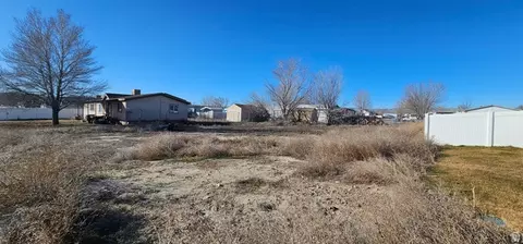 230 Maple St #27, Wellington, UT 84542