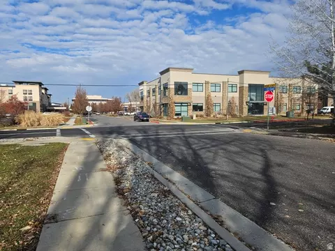 715 S 80 E, Logan, UT 84321 photo 4