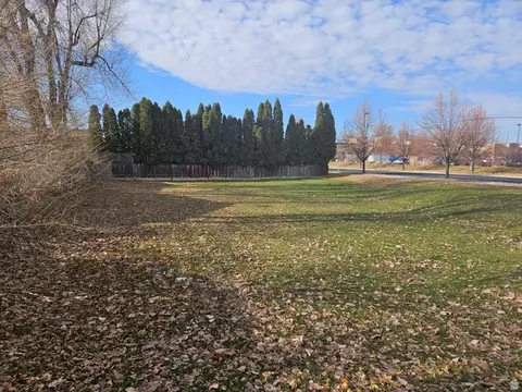 715 S 80 E, Logan, UT 84321 photo 3