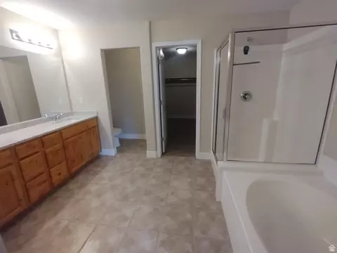 Bath - 3315 E Appaloosa Way, Eagle Mountain, UT 84005 photo 1 of 4