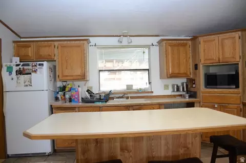 Kitchen - 645 N 600 E, Hyrum, UT 84319 photo 1 of 2