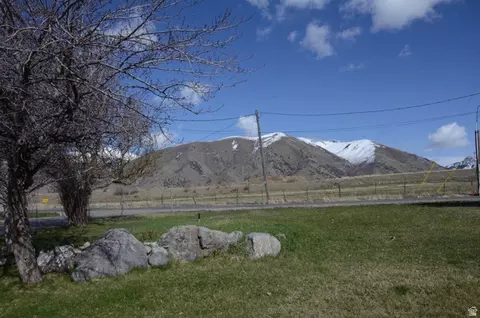 Exterior - 645 N 600 E, Hyrum, UT 84319 photo 3 of 3