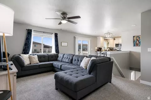 1086 S 150 W, Tremonton, UT 84337