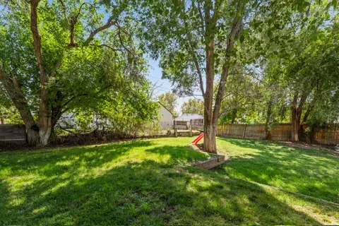 Exterior - 51 S 400 E, Clearfield, UT 84015 photo 7 of 7