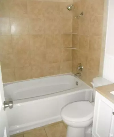 Bath - 51 S 400 E, Clearfield, UT 84015 photo 2 of 2