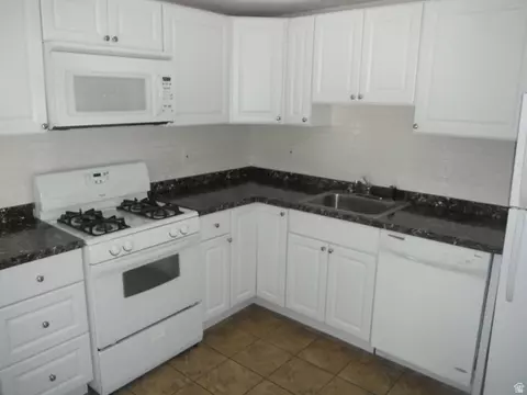 51 S 400 E, Clearfield, UT 84015 photo 8