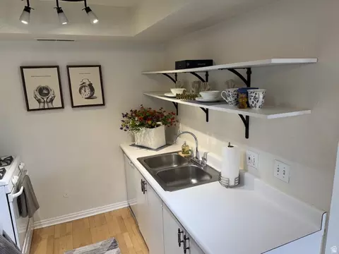 Kitchen - 875 E Arrowhead Ln S # 46, Murray, UT 84107 photo 1 of 2