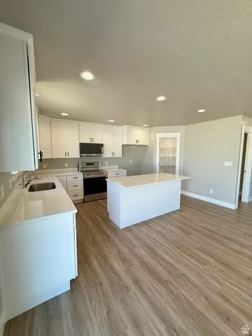 Kitchen - 2339 E Sego Lily Dr #492, Eagle Mountain, UT 84005 photo 2 of 3
