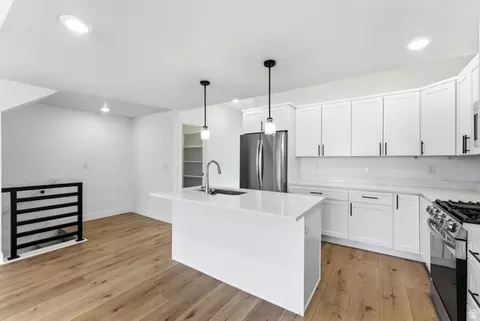 Kitchen - 136 E Chambord Ct S, Sandy, UT 84070 photo 2 of 3