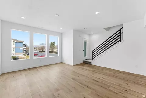 Living - 136 E Chambord Ct S, Sandy, UT 84070 photo 7 of 10
