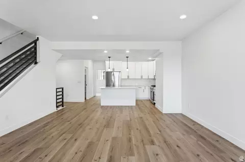 Living - 138 E Chambord Ct S, Sandy, UT 84070 photo 8 of 9