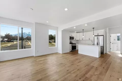 Living - 144 E Chambord Ct S, Sandy, UT 84070 photo 9 of 9