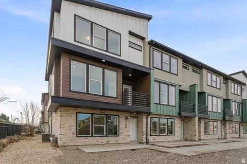 Exterior - 144 E Chambord Ct S, Sandy, UT 84070 photo 4 of 5