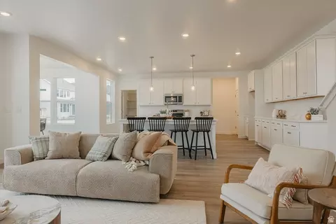 Other - 2989 N Lone Pine St #633, Eagle Mountain, UT 84005 photo 2 of 4